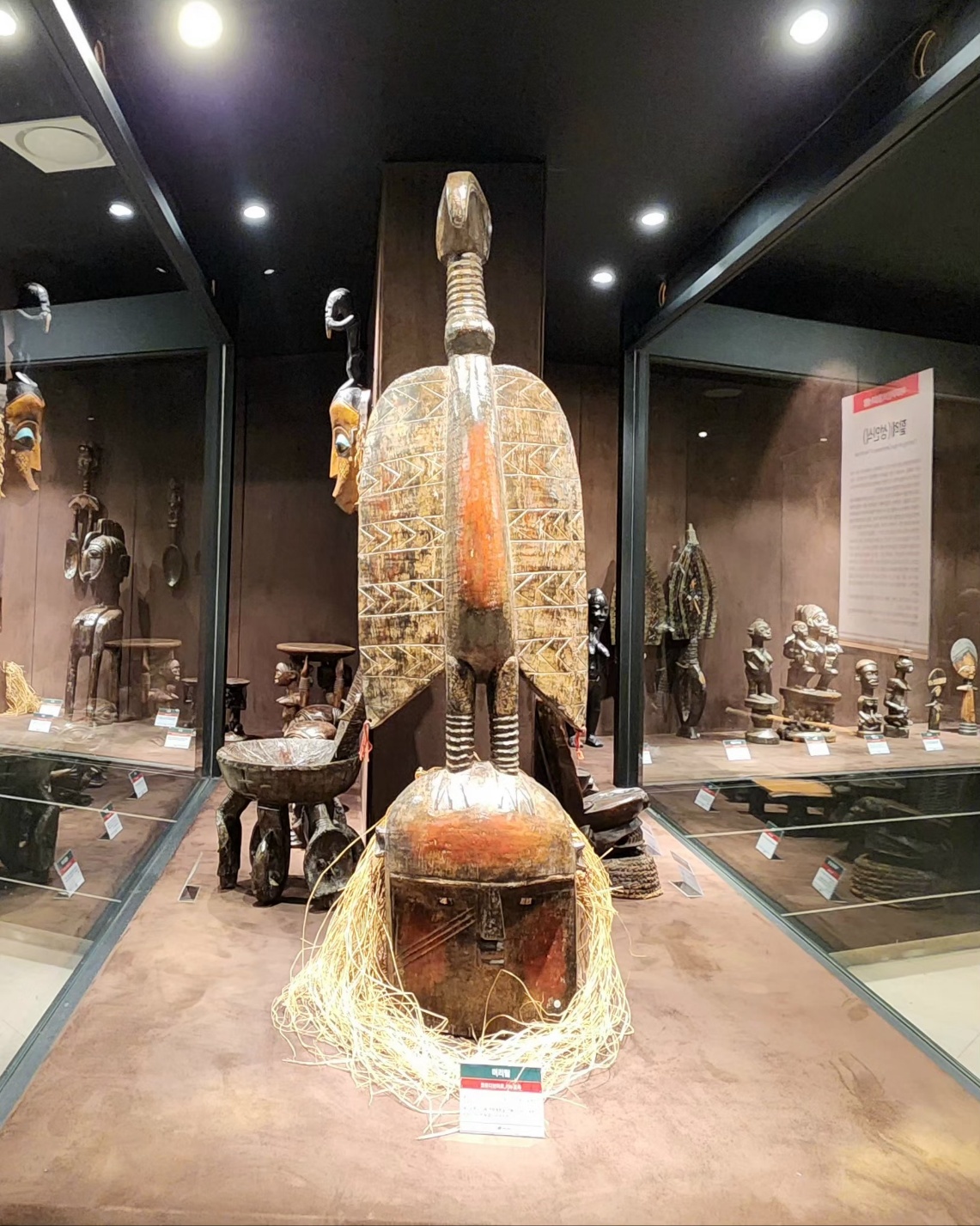 3067302113_w8At0uVK_42d9a49accf29f0d306b14537ff0c9c71d48361f.jpg 이미지크게보기